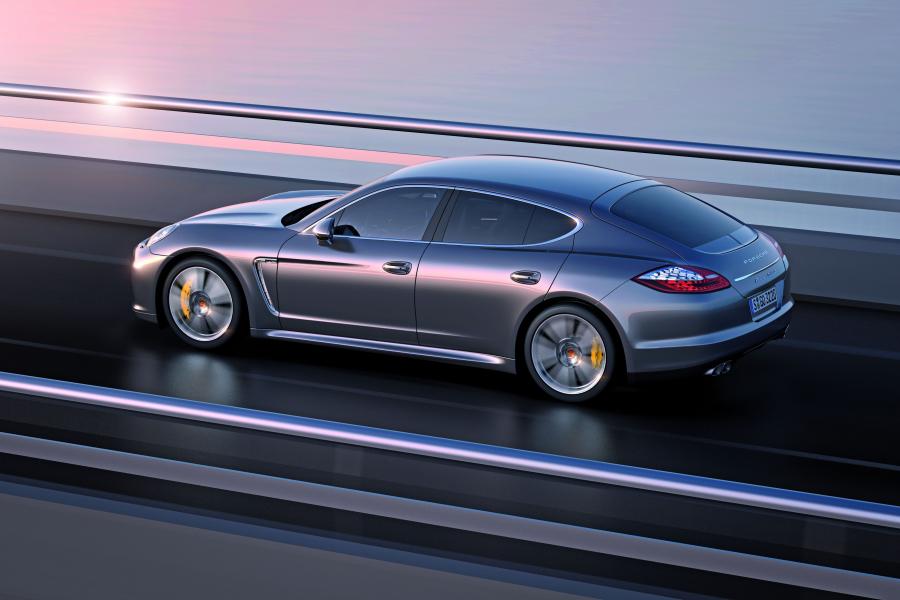  Porsche Panamera Turbo S 2011 года  (фото 47 из 51)